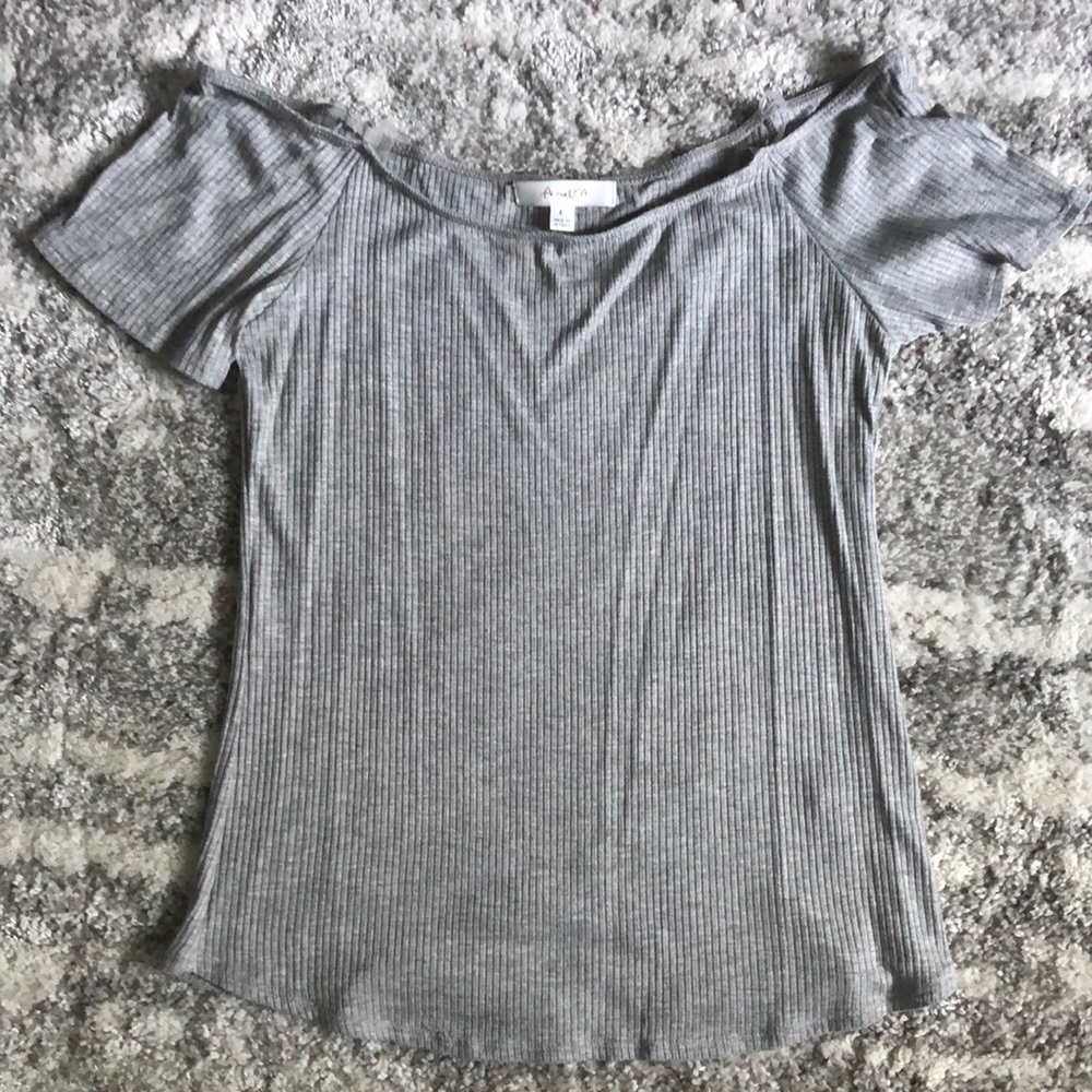 Short sleeve